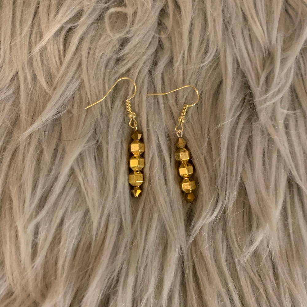 Dangle earring ✨